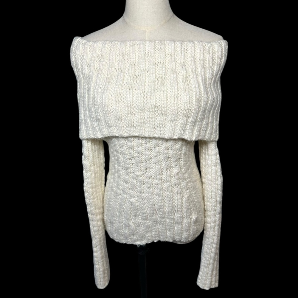 Limited Y2K Ivory Off Shoulder Knit Sweater Sz S 2009 Fall Preppy Elena‎ Bella